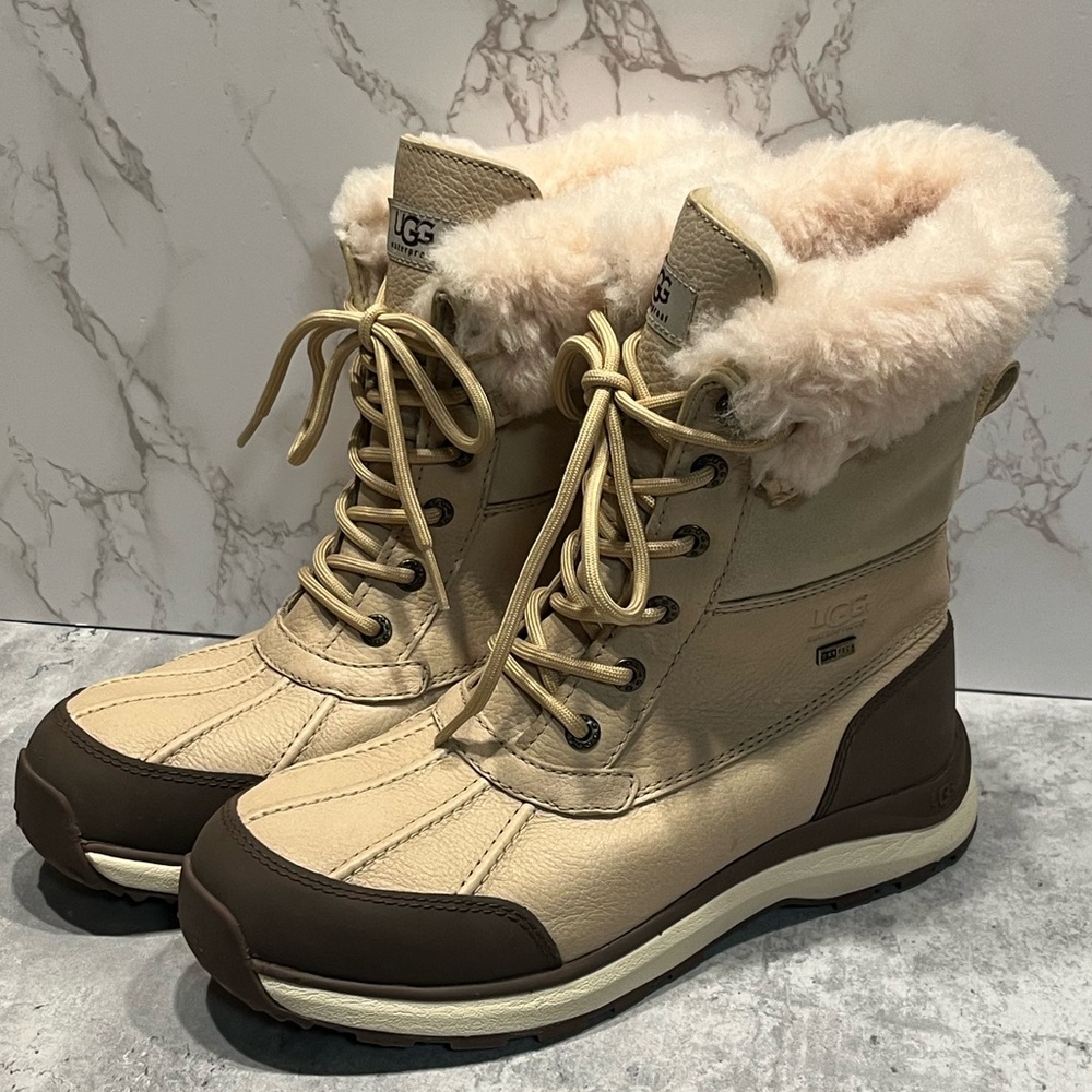 Ugg Adirondack II women’s size 8.5 Snow Boots